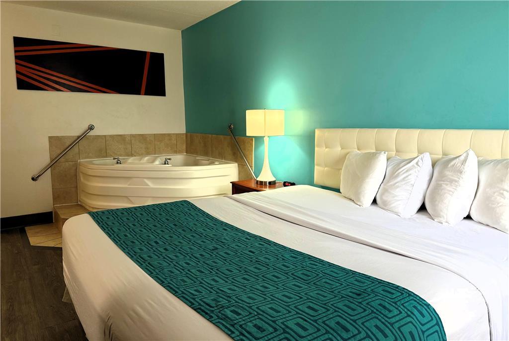 Howard Johnson By Wyndham Evansville East Ruang foto
